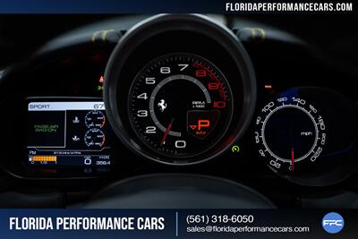 2018 Ferrari California T   - Photo 20 - Riviera Beach, FL 33407