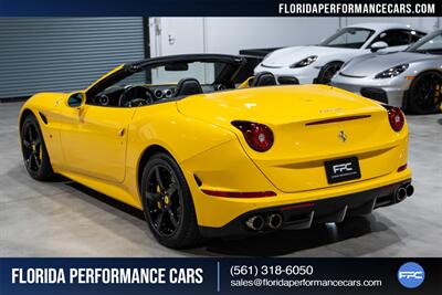 2018 Ferrari California T   - Photo 4 - Riviera Beach, FL 33407