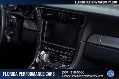 2015 Porsche 911 Turbo   - Photo 59 - Riviera Beach, FL 33407