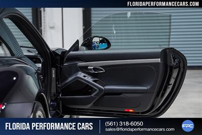 2015 Porsche 911 Turbo   - Photo 28 - Riviera Beach, FL 33407