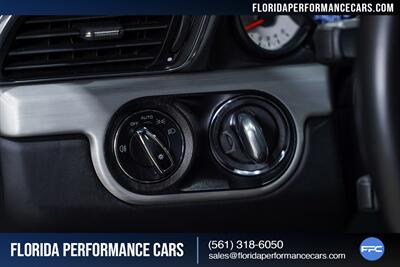 2015 Porsche 911 Turbo   - Photo 62 - Riviera Beach, FL 33407