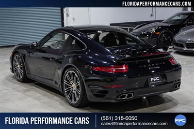 2015 Porsche 911 Turbo   - Photo 4 - Riviera Beach, FL 33407