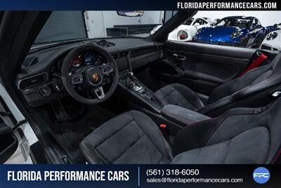 2018 Porsche 911 Carrera GTS   - Photo 21 - Riviera Beach, FL 33407
