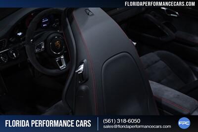 2018 Porsche 911 Carrera GTS   - Photo 24 - Riviera Beach, FL 33407