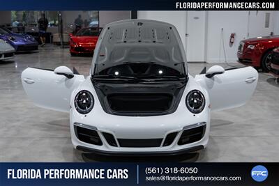 2018 Porsche 911 Carrera GTS   - Photo 40 - Riviera Beach, FL 33407