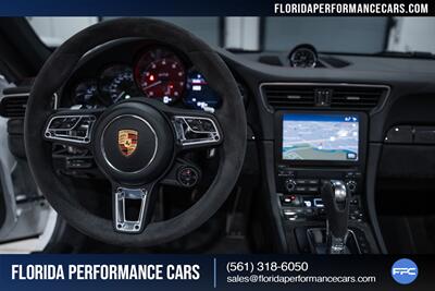 2018 Porsche 911 Carrera GTS   - Photo 25 - Riviera Beach, FL 33407