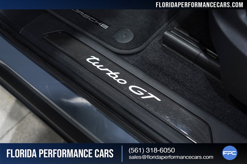 2023 Porsche Cayenne Turbo GT   - Photo 65 - Riviera Beach, FL 33407