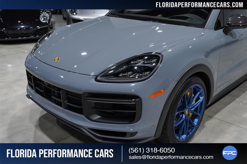 2023 Porsche Cayenne Turbo GT   - Photo 13 - Riviera Beach, FL 33407