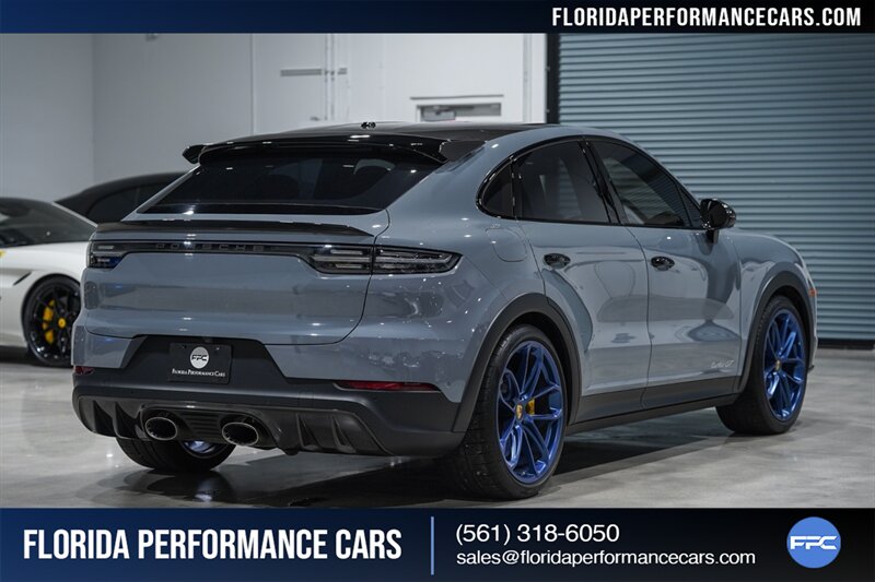 2023 Porsche Cayenne Turbo GT   - Photo 16 - Riviera Beach, FL 33407