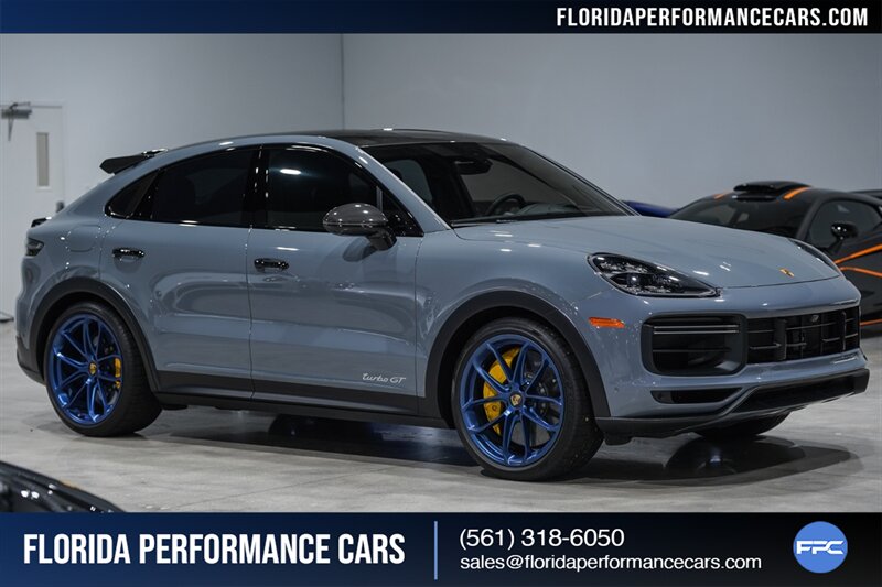 2023 Porsche Cayenne Turbo GT   - Photo 17 - Riviera Beach, FL 33407