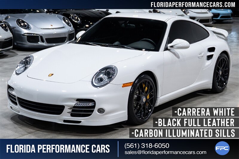 2013 Porsche 911 Turbo S  