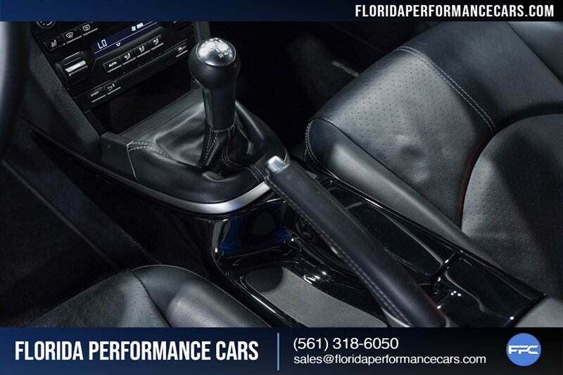 2012 Porsche 911 Black Edition   - Photo 48 - Riviera Beach, FL 33407