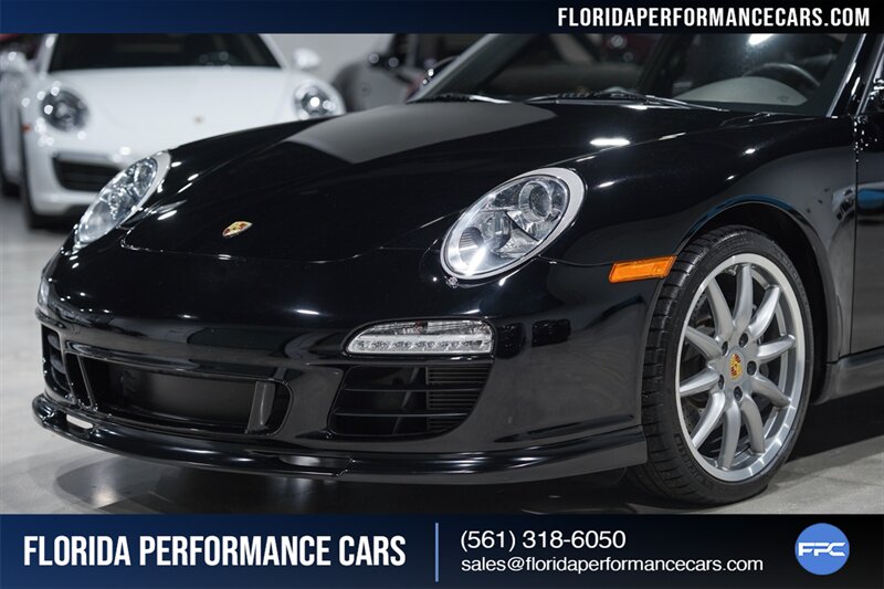 2012 Porsche 911 Black Edition   - Photo 62 - Riviera Beach, FL 33407