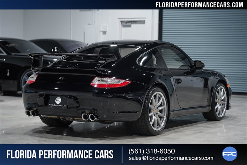 2012 Porsche 911 Black Edition   - Photo 16 - Riviera Beach, FL 33407