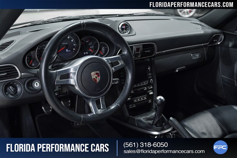 2012 Porsche 911 Black Edition   - Photo 46 - Riviera Beach, FL 33407