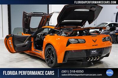 2019 Chevrolet Corvette ZR1   - Photo 35 - Riviera Beach, FL 33407