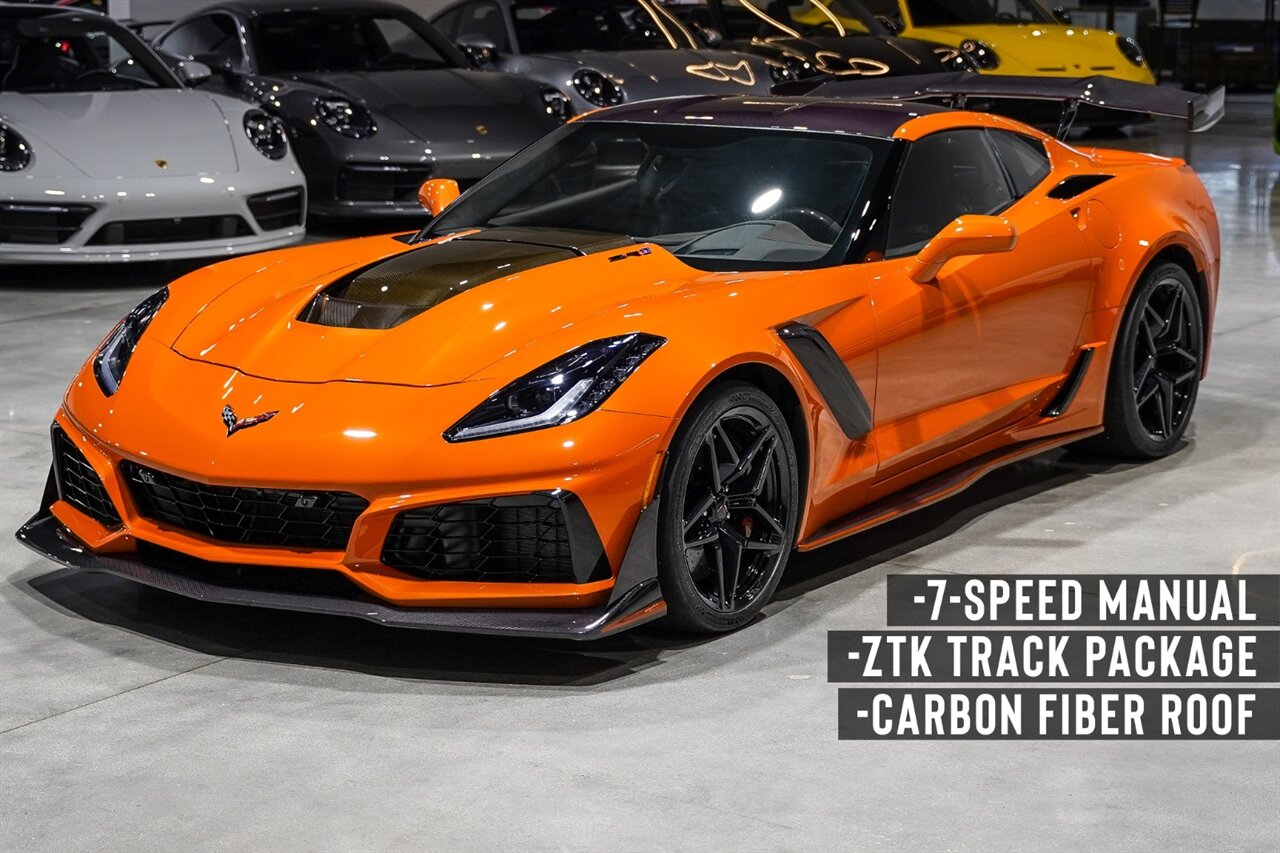 2019 Chevrolet Corvette ZR1   - Photo 1 - Riviera Beach, FL 33407