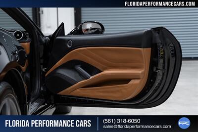 2015 Ferrari California T   - Photo 34 - Riviera Beach, FL 33407