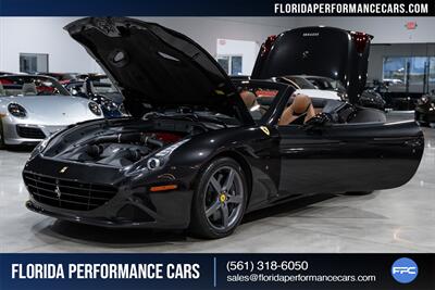 2015 Ferrari California T   - Photo 36 - Riviera Beach, FL 33407