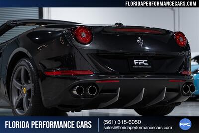 2015 Ferrari California T   - Photo 19 - Riviera Beach, FL 33407