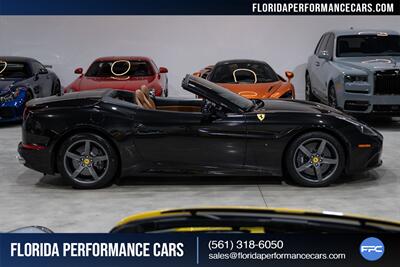 2015 Ferrari California T   - Photo 8 - Riviera Beach, FL 33407