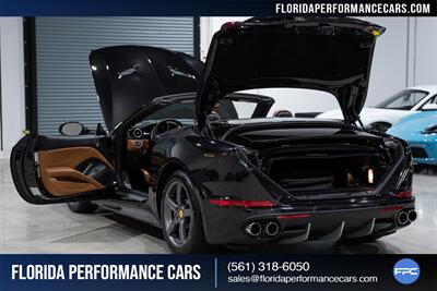 2015 Ferrari California T   - Photo 37 - Riviera Beach, FL 33407