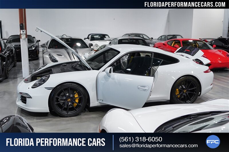 2015 Porsche 911 Carrera GTS   - Photo 32 - Riviera Beach, FL 33407