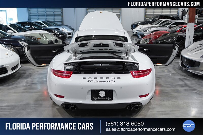 2015 Porsche 911 Carrera GTS   - Photo 37 - Riviera Beach, FL 33407