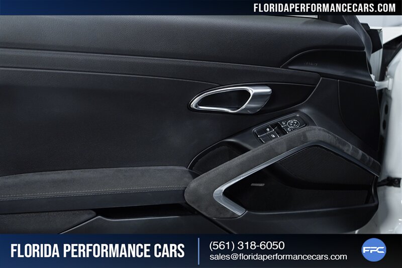 2015 Porsche 911 Carrera GTS   - Photo 57 - Riviera Beach, FL 33407