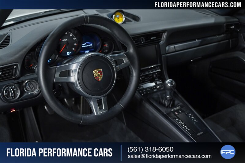 2015 Porsche 911 Carrera GTS   - Photo 43 - Riviera Beach, FL 33407