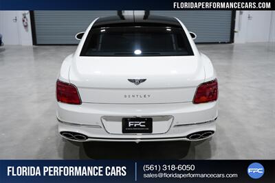 2022 Bentley Flying Spur V8   - Photo 5 - Riviera Beach, FL 33407