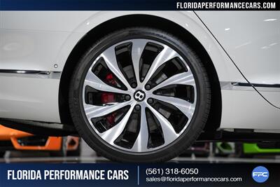 2022 Bentley Flying Spur V8   - Photo 50 - Riviera Beach, FL 33407