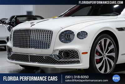 2022 Bentley Flying Spur V8   - Photo 71 - Riviera Beach, FL 33407