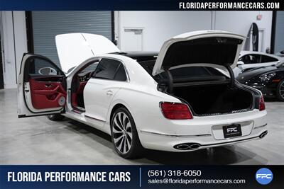 2022 Bentley Flying Spur V8   - Photo 42 - Riviera Beach, FL 33407