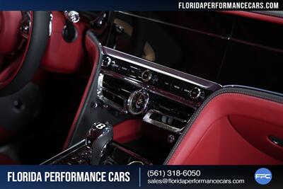 2022 Bentley Flying Spur V8   - Photo 63 - Riviera Beach, FL 33407