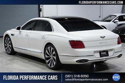 2022 Bentley Flying Spur V8   - Photo 74 - Riviera Beach, FL 33407