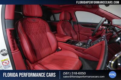 2022 Bentley Flying Spur V8   - Photo 35 - Riviera Beach, FL 33407