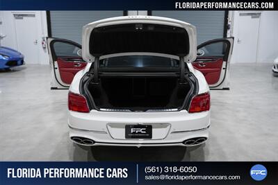 2022 Bentley Flying Spur V8   - Photo 48 - Riviera Beach, FL 33407