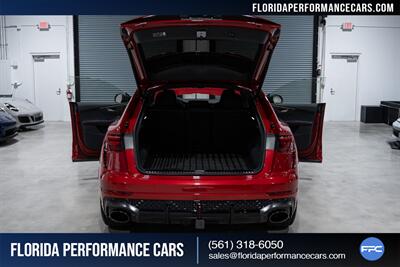 2025 Audi RS Q8 performance 4.0T quattro   - Photo 48 - Riviera Beach, FL 33407