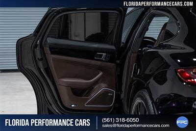 2020 Porsche Panamera 4S   - Photo 29 - Riviera Beach, FL 33407