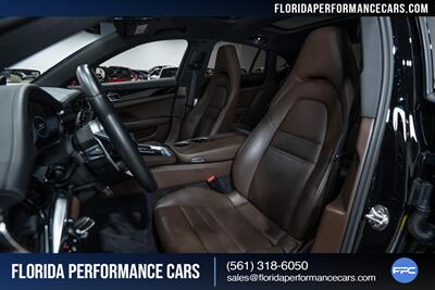 2020 Porsche Panamera 4S   - Photo 19 - Riviera Beach, FL 33407