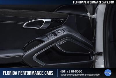 2019 Porsche 911 Turbo S   - Photo 22 - Riviera Beach, FL 33407