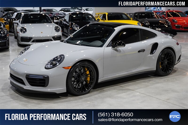 2019 Porsche 911 Turbo S  