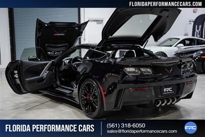 2017 Chevrolet Corvette Z06   - Photo 33 - Riviera Beach, FL 33407