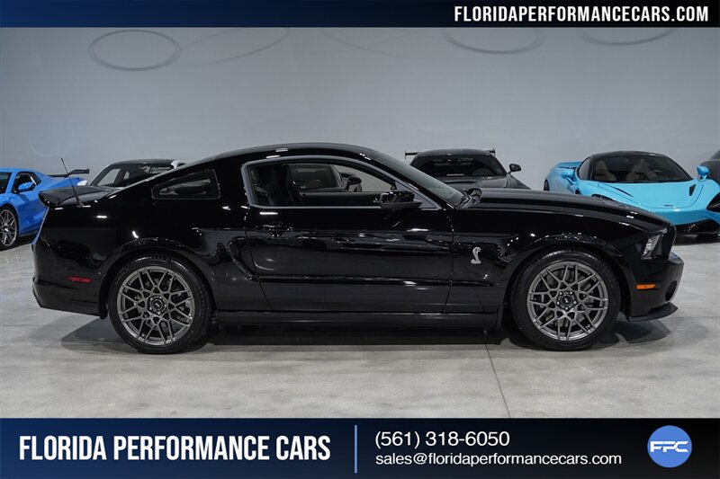 2013 Ford Shelby GT500   - Photo 7 - Riviera Beach, FL 33407