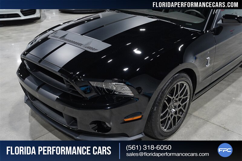 2013 Ford Shelby GT500   - Photo 13 - Riviera Beach, FL 33407