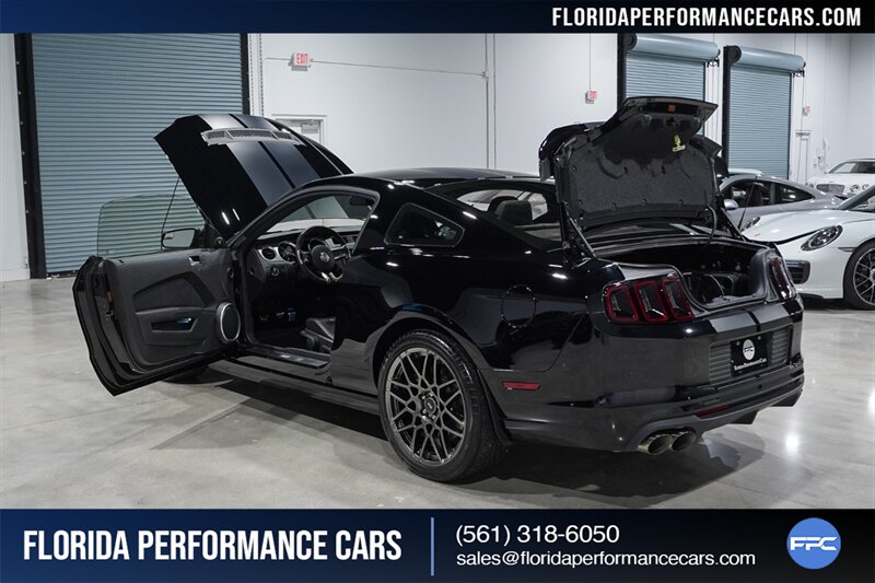 2013 Ford Shelby GT500   - Photo 34 - Riviera Beach, FL 33407