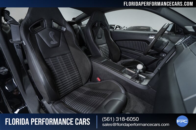 2013 Ford Shelby GT500   - Photo 29 - Riviera Beach, FL 33407