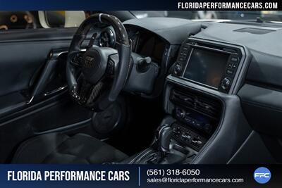 2017 Nissan GT-R Premium   - Photo 62 - Riviera Beach, FL 33407