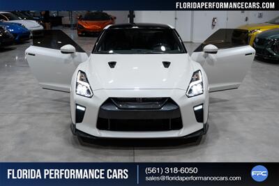 2017 Nissan GT-R Premium   - Photo 38 - Riviera Beach, FL 33407